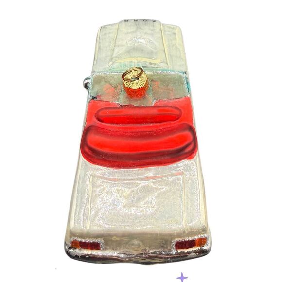 Kurt Adler 1964 1/2 Ford Mustang Cream/Red Polonaise Glass Christmas Ornament - Picture 3 of 16